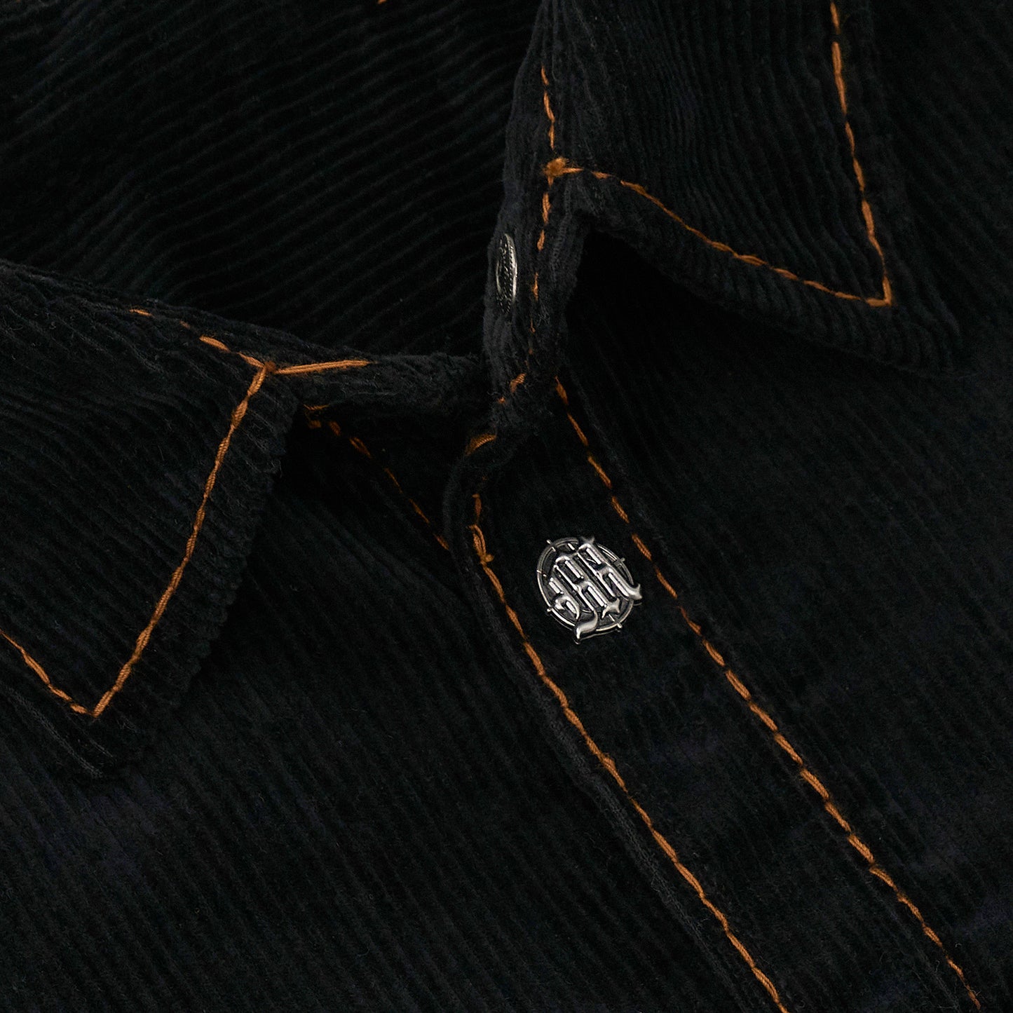 CORDUROY BUTTON-UP SHIRT