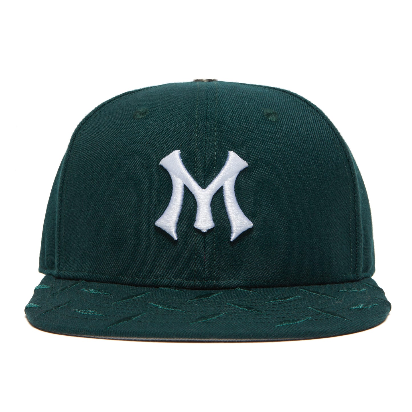 TEAM LOGO STEEL-PLATED BRIM FITTED CAP