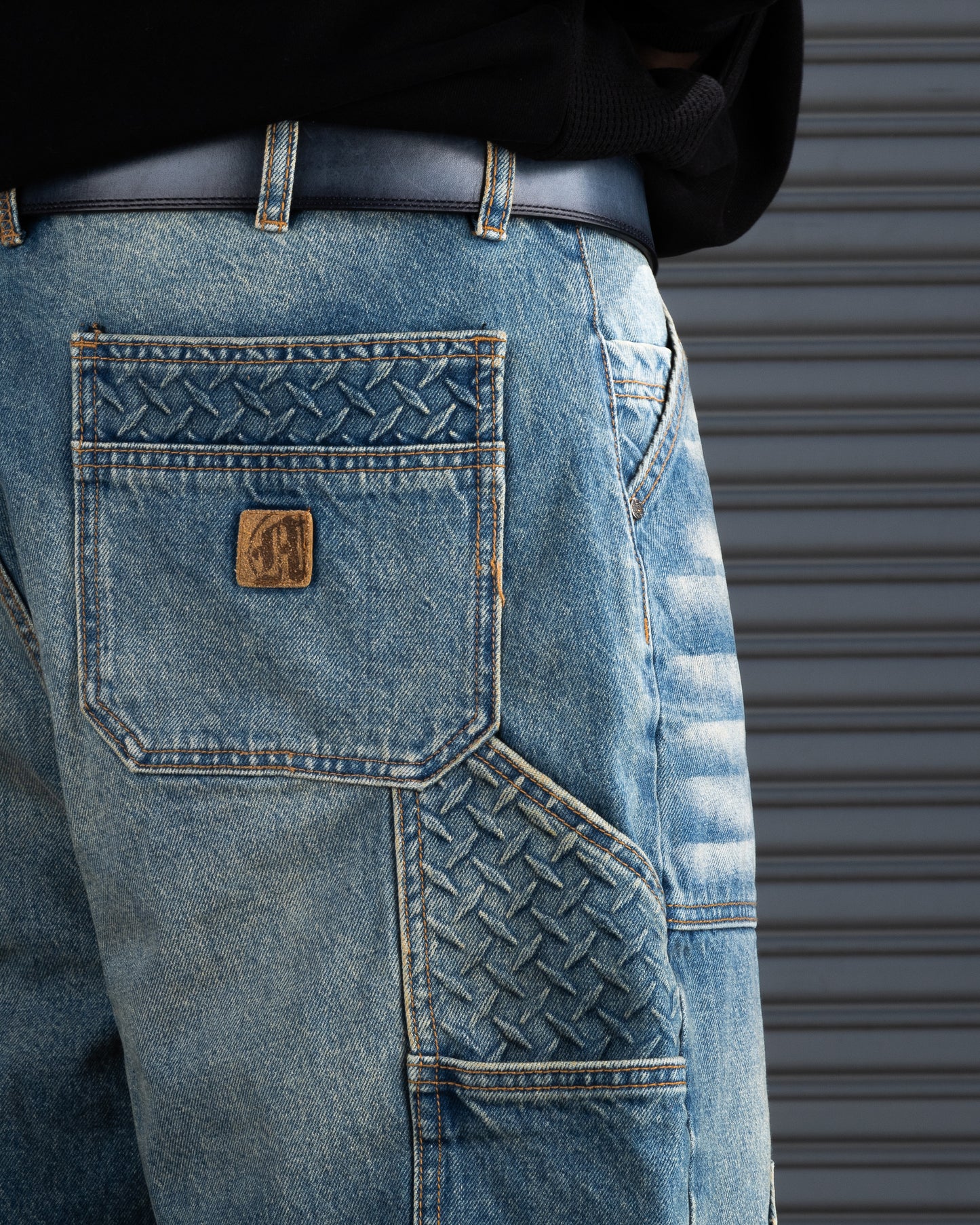 STEEL EMBOSSED DENIM CARPENTER SHORTS