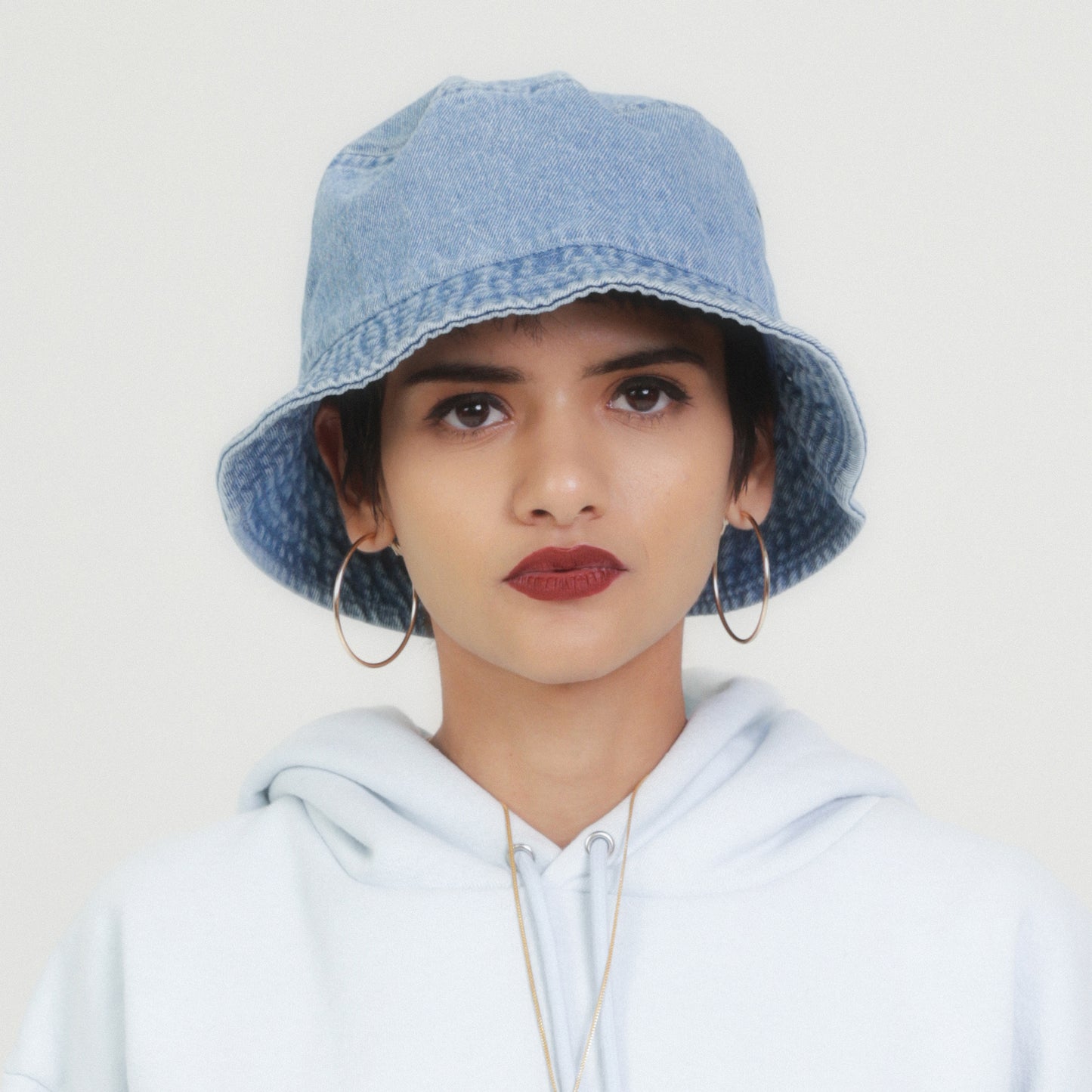 HEAVEN'S GATE CUTOFF HOODIE by MENACE