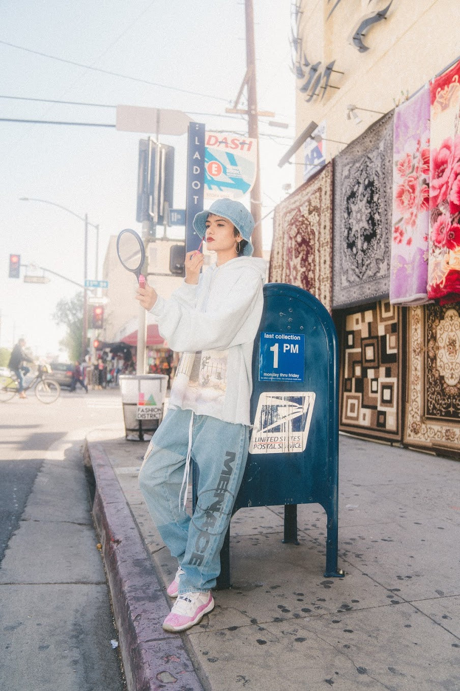 HEAVEN'S GATE CUTOFF HOODIE by MENACE