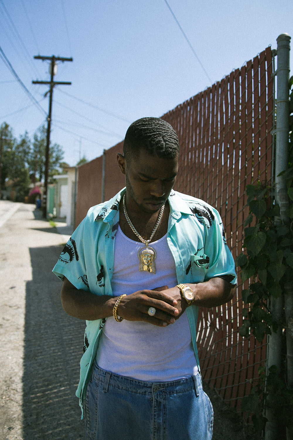 EYES BUTTON-UP SHIRT by MENACE