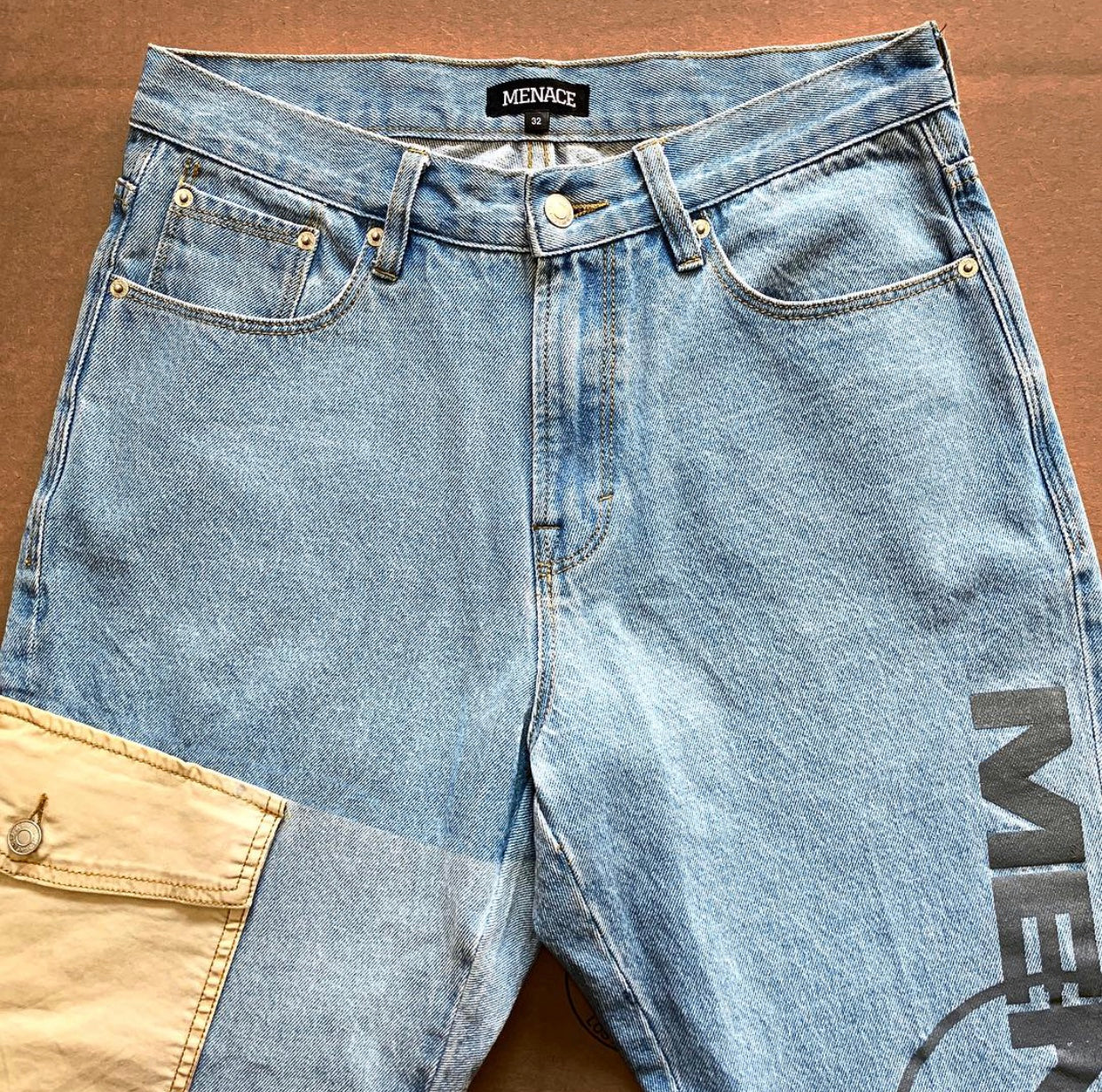 TARGET LOGO CARGO POCKET DENIM PANTS by MENACE