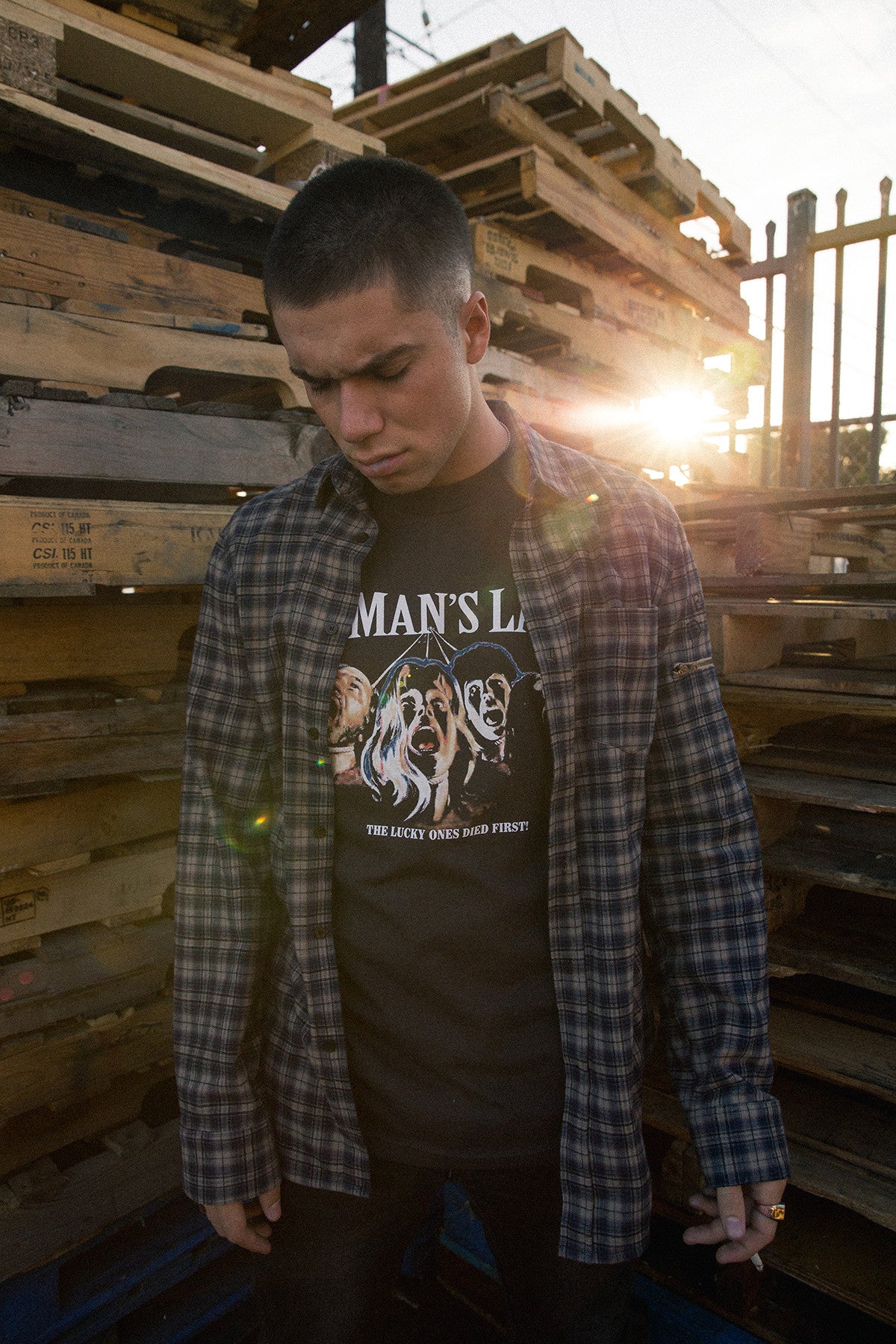 NO MAN'S LAND T-SHIRT by MENACE