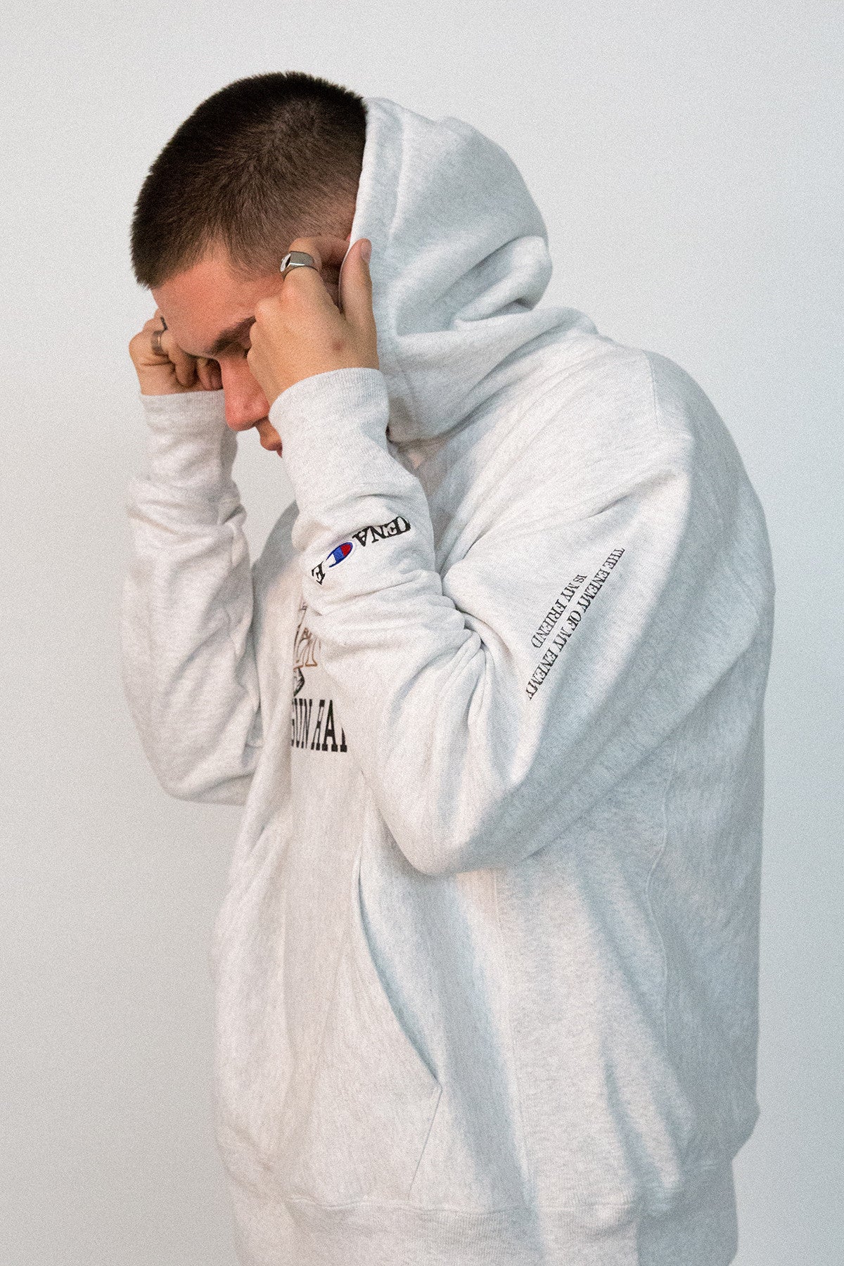 BEVERLY HILLS GUN RANGE HOODIE by MENACE