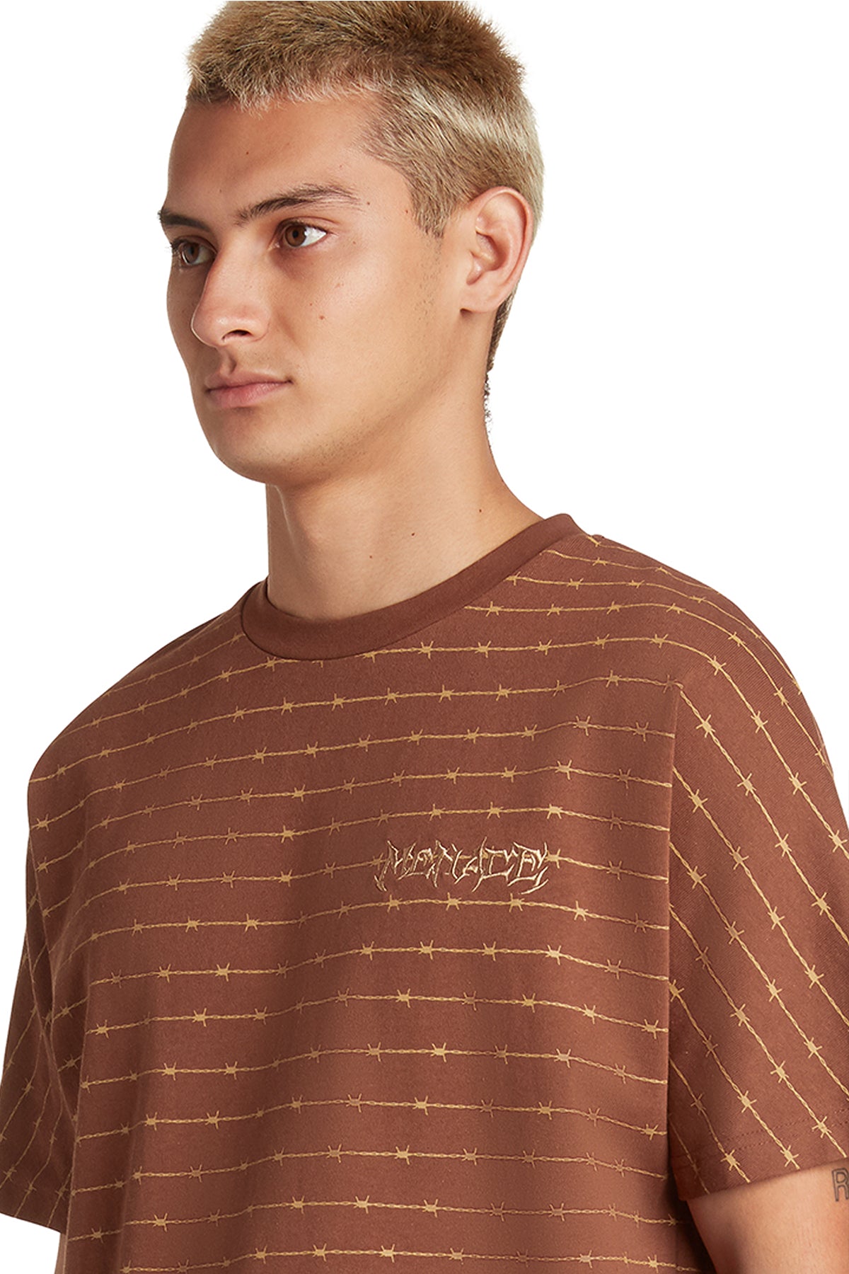 BARBED WIRE PIN STRIPE T-SHIRT