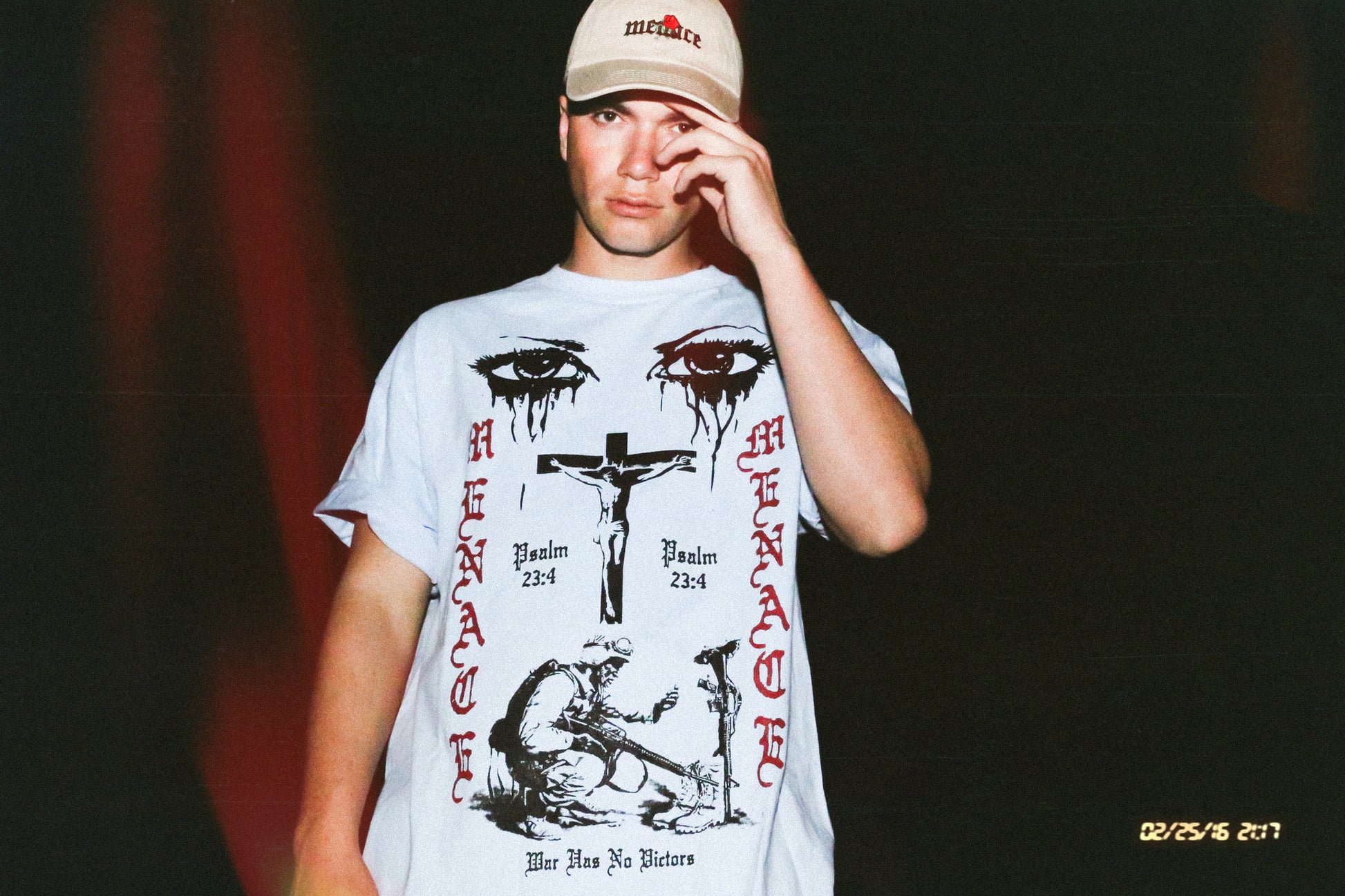 WAR HAS NO VICTORS T-SHIRT by MENACE