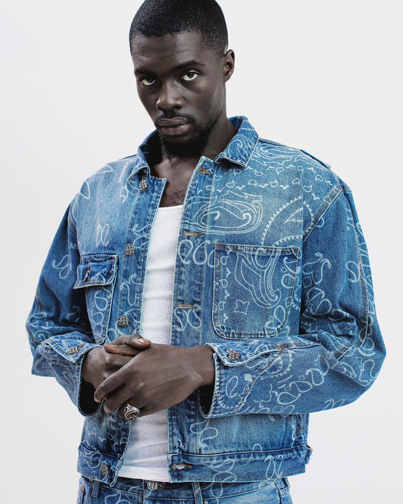 LASER ENGRAVED PAISLEY DENIM JACKET by MENACE