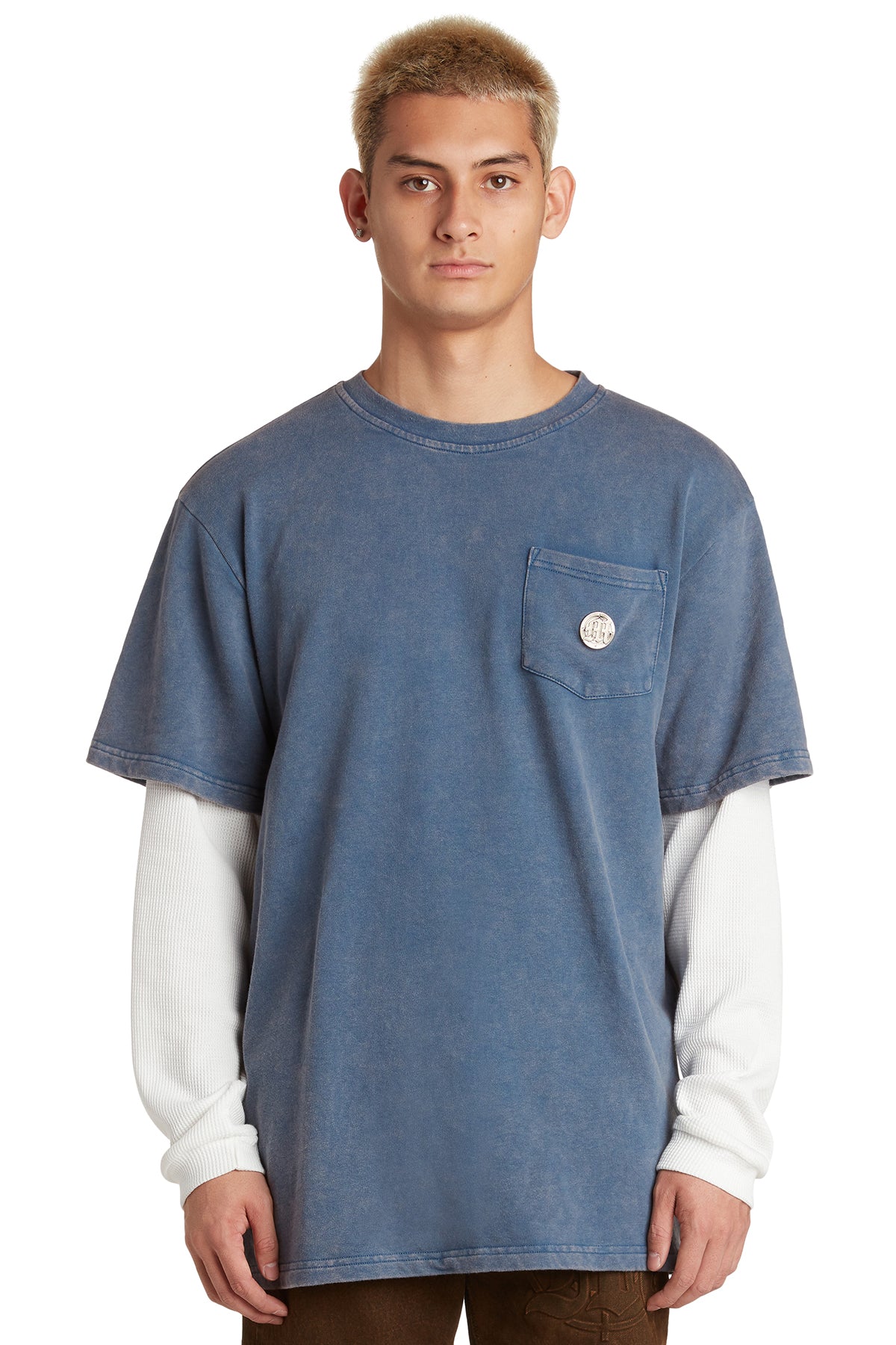 EMBOSSED LAYERED TERRY POCKET T-SHIRT