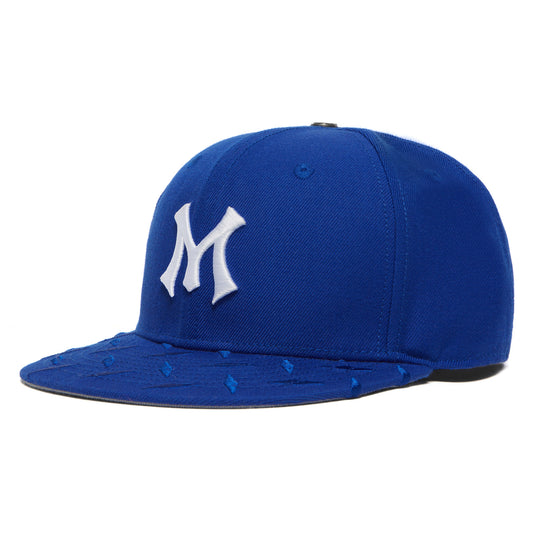 TEAM LOGO STEEL-PLATED BRIM FITTED CAP