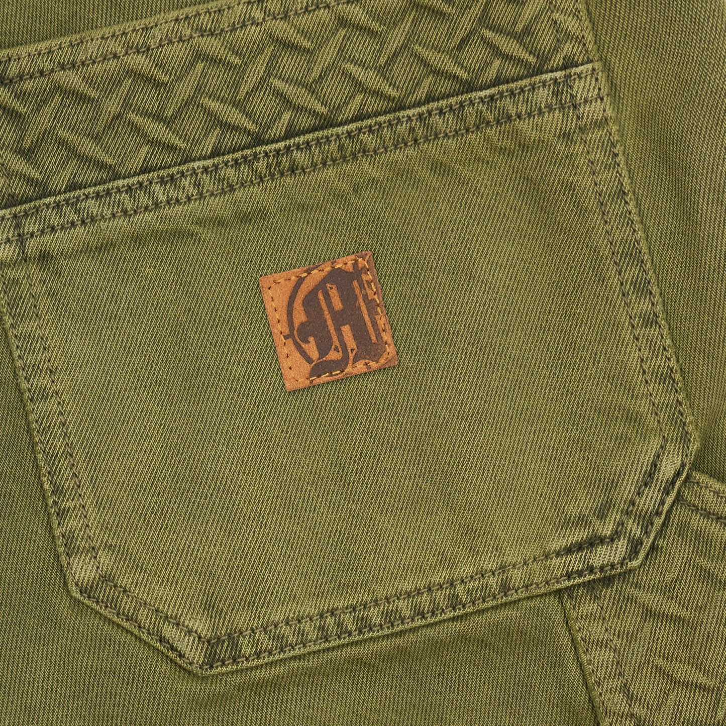 STEEL EMBOSSED DENIM CARPENTER SHORTS
