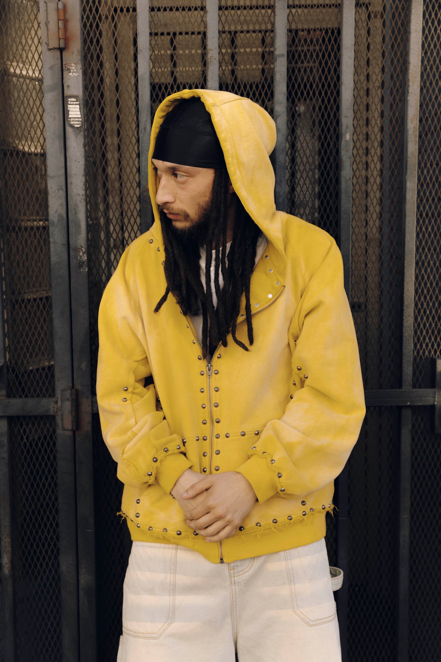 METAL RIVET ZIP-UP HOODIE