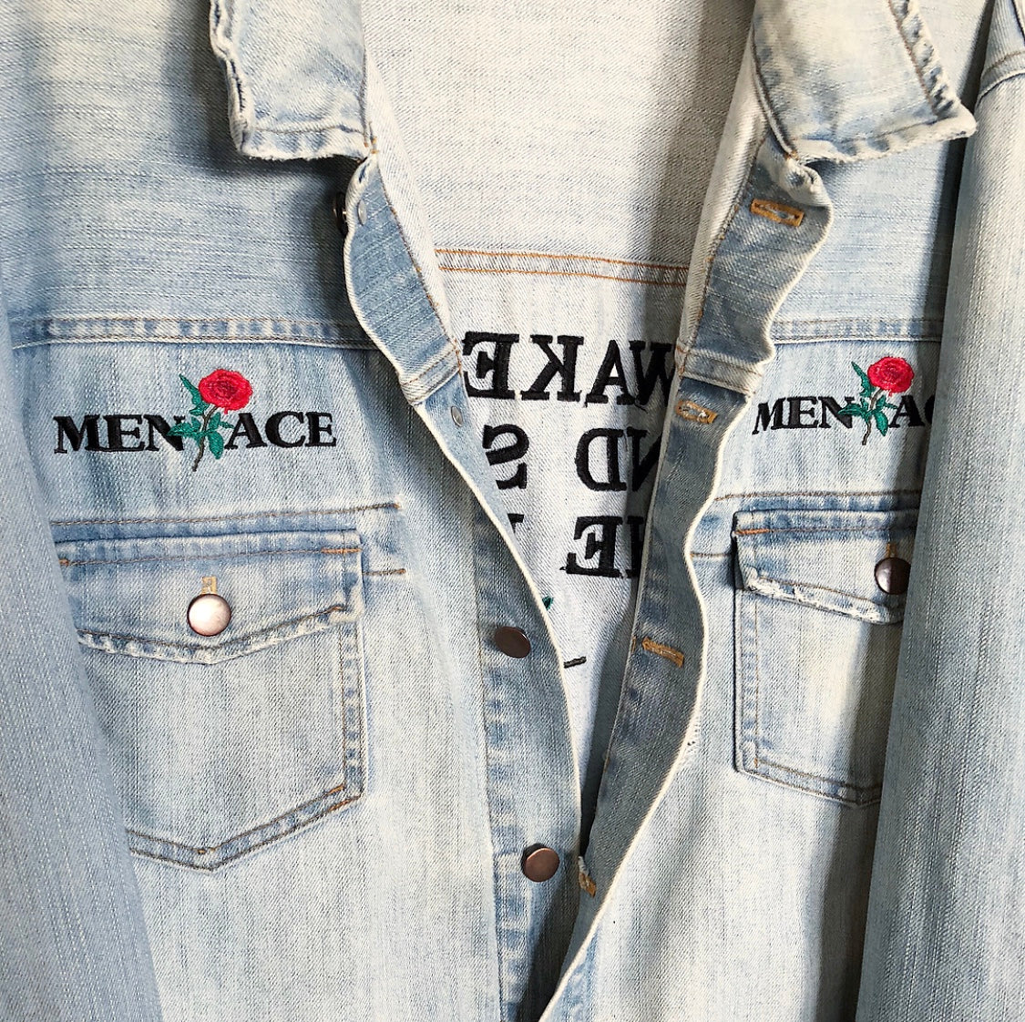 ROSES EMBROIDERED DENIM JACKET by MENACE
