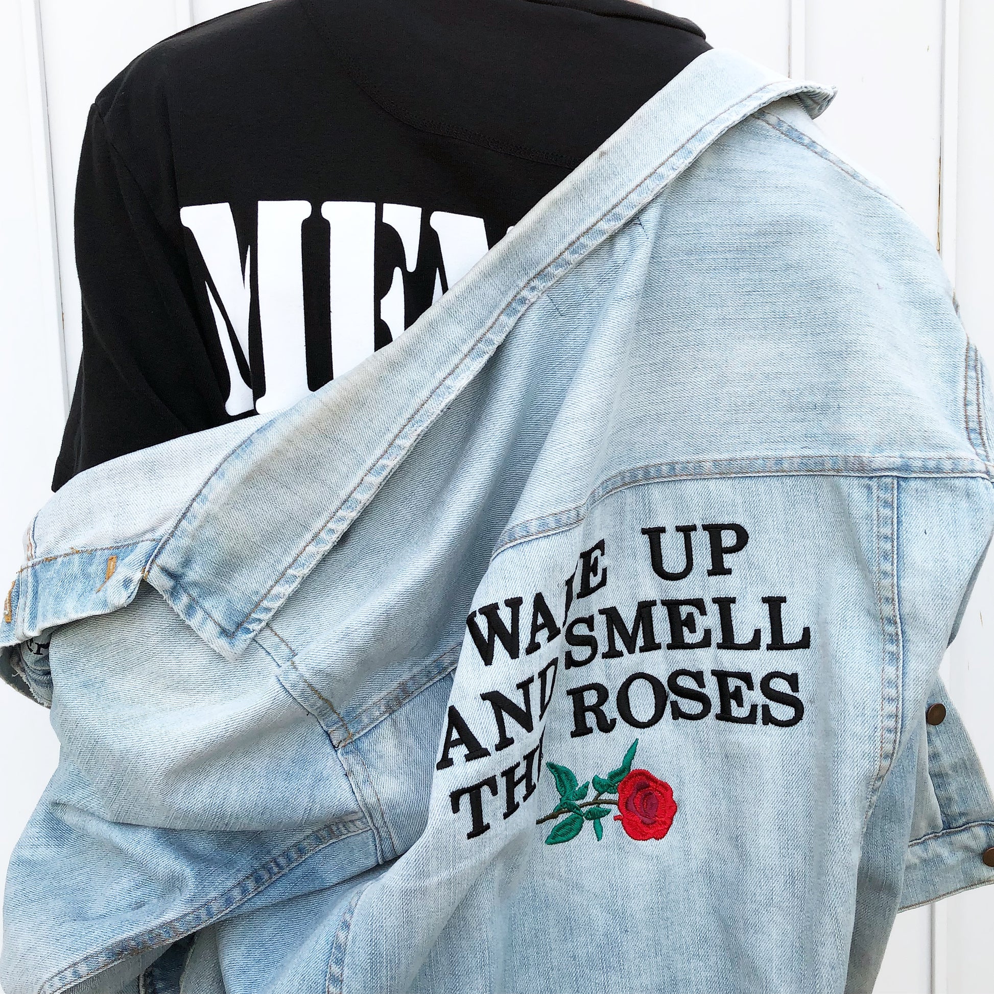 ROSES EMBROIDERED DENIM JACKET by MENACE