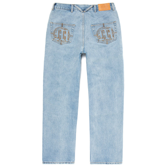 HOSE AUS SCHABLONE-DENIM IM DISTRESS-STIL